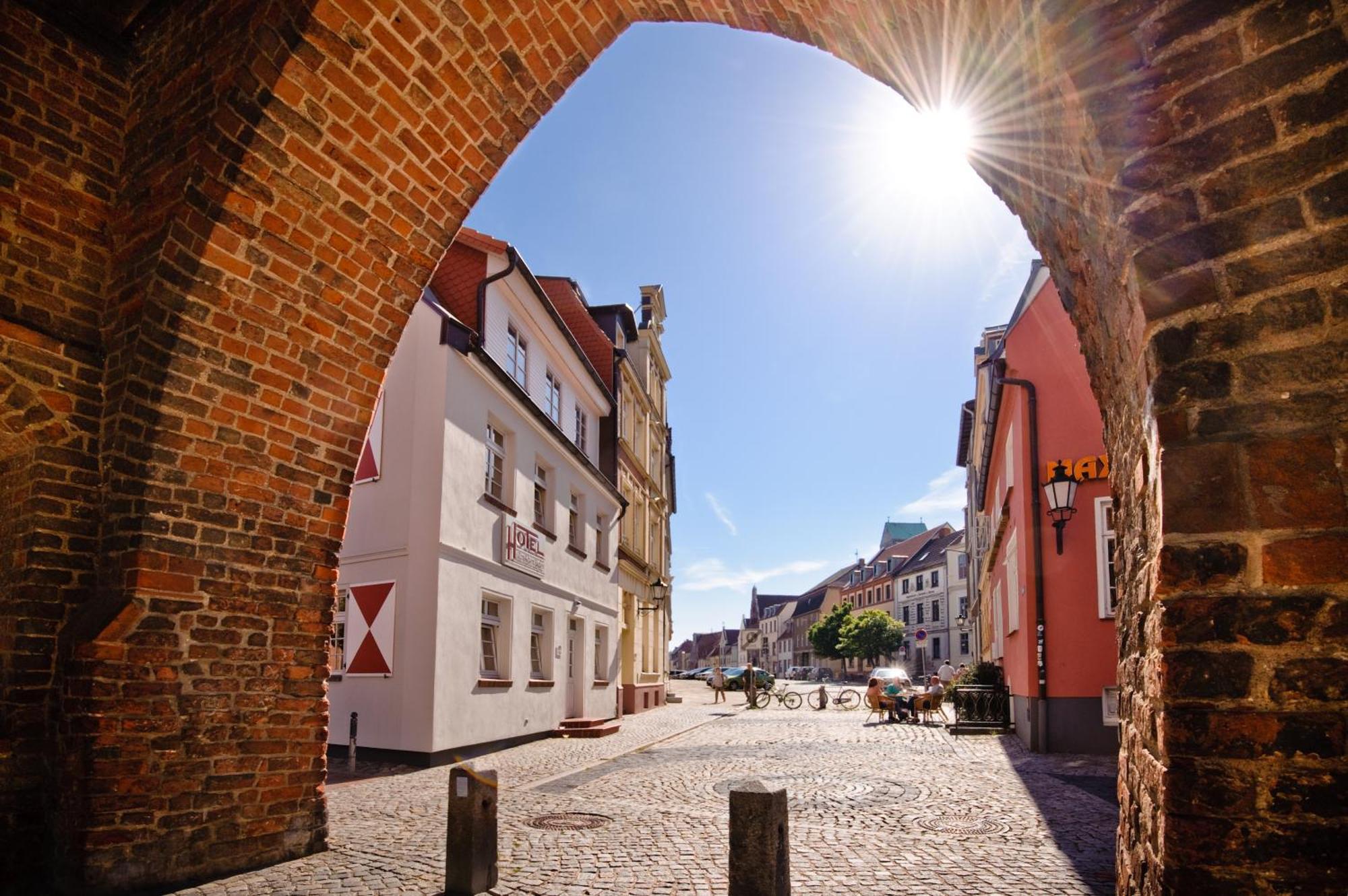 Hotel Am Alten Hafen Wismar Luaran gambar